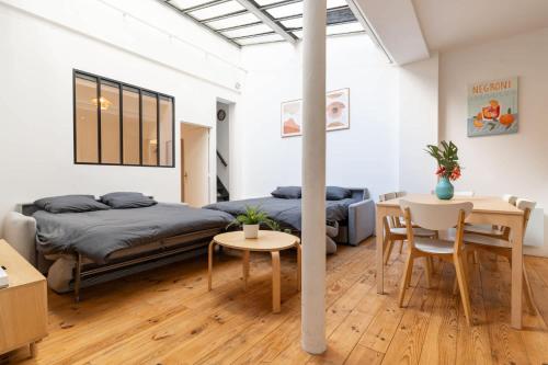 Loft house 2 BR Bastille AC by LCC Agency