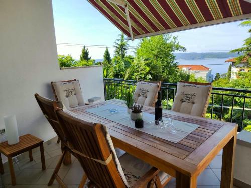 Apartman Crikvenica 42473 - Mari-Mir