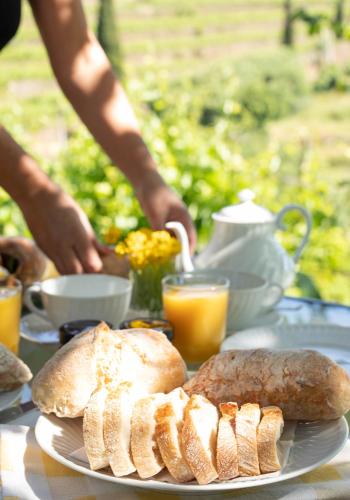 Mad på feriegården eller i nærheden