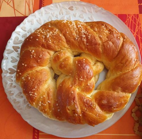 a pastry on a white plate on a table at Coquette Maison, Côté Château à Mutzig en Alsace in Mutzig