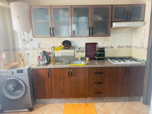 Η κουζίνα ή μικρή κουζίνα στο Appartement Plage à vos pieds, gare à 5 min et parking gratuit