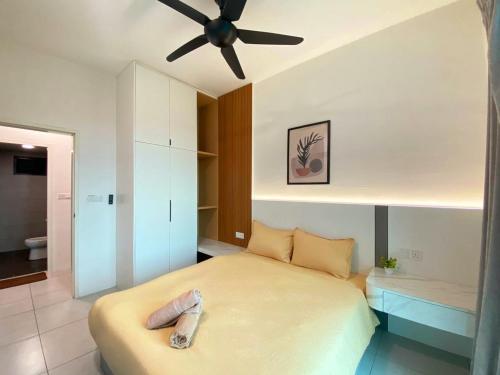 Postel nebo postele na pokoji v ubytování JOVIAL Modern Cozy Homestay `Meritus Perai