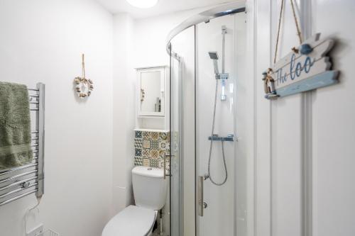 Swiss Heaven - Spacious 3 Bedroom House photo 4