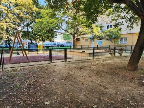 LIZO Deluxe apartman 8000 Székesfehérvár, Sarló utca 4 kép - 3