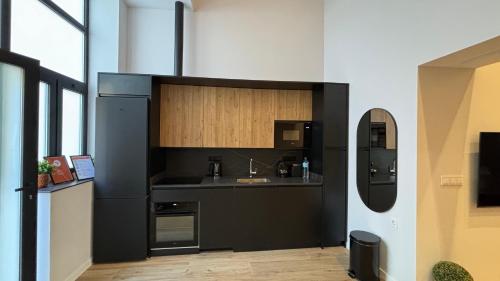 LOFT Accommodative A photo 11