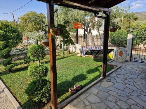 Κήπος έξω από το Villa Sunny Day Asprovalta