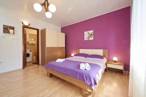 Apartment and Rooms Ivo