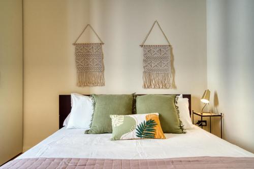 GuestHost - DeAngeli Nest romantico bilocale di design in zona De Angeli, rinnovato e accessoriato
