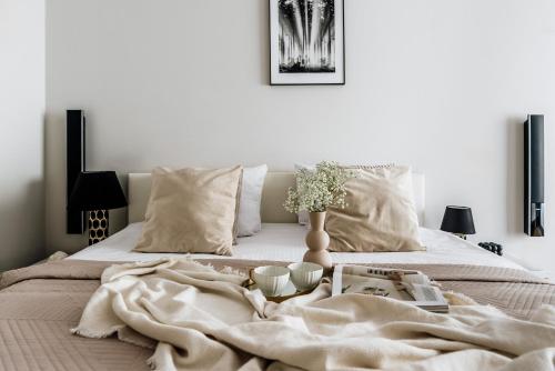 Postel nebo postele na pokoji v ubytování Piedmont Apartment - LoftAffair