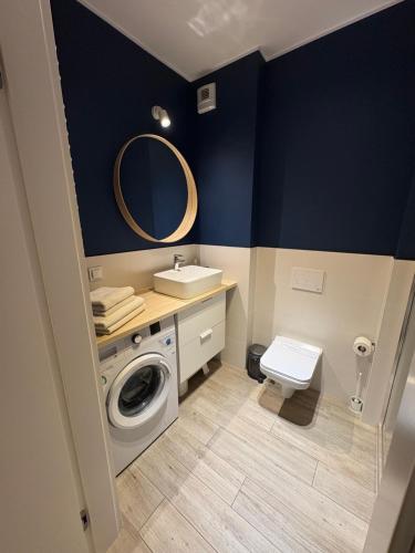 Phòng tắm tại Polanowscy Apartamenty blisko morza Kasprowicza 20 A apartament 111