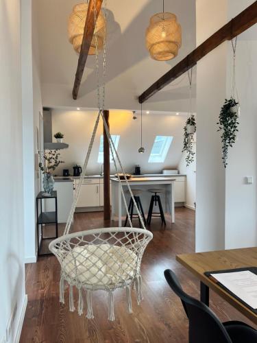 Φωτογραφία από το άλμπουμ του Charmante Dachgeschosswohnung in Lage σε Lage