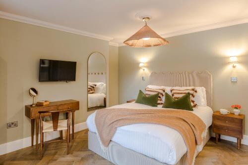 Tyndall's Park - Your Apartment photo 73