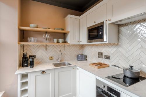 Tyndall's Park - Your Apartment photo 93
