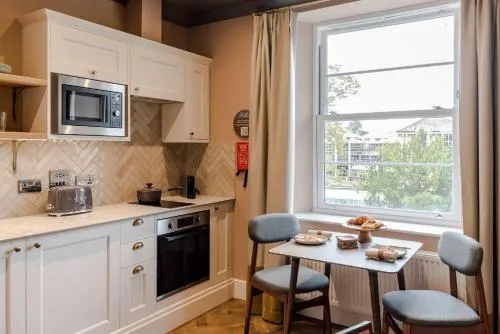 Tyndall's Park - Your Apartment photo 40