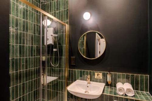 Tyndall's Park - Your Apartment photo 89