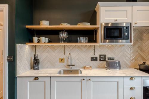 Tyndall's Park - Your Apartment photo 83