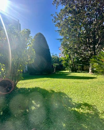 luxury house airport