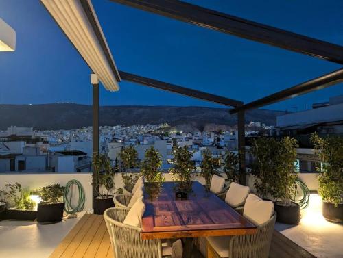 Loft with Panoramic View near the center of Athens