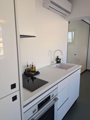 Loft with Panoramic View near the center of Athens