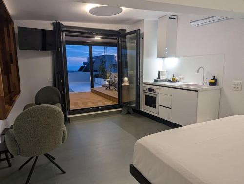 Loft with Panoramic View near the center of Athens