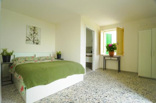 Letto del Monte guest houseにあるベッド