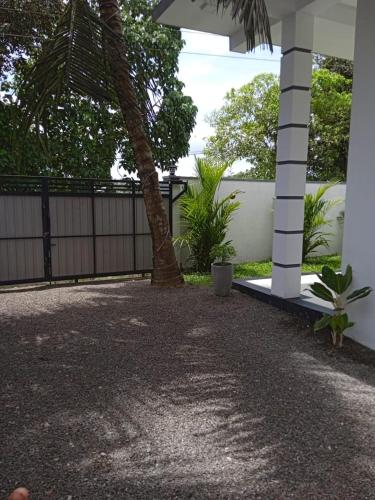 Jardín al aire libre en Free Breeze Guest