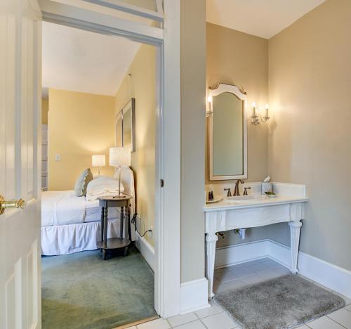 Ένα ή περισσότερα κρεβάτια σε δωμάτιο στο Prairie Guest House