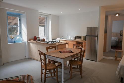 Η κουζίνα ή μικρή κουζίνα στο Haixpia, Le Gîte