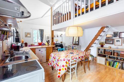 GuestReady - Loft Élégant pour Deux avec Bureau