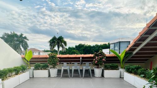 Κήπος έξω από το 50b Homestay