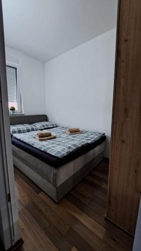 LERA Apartment-free public parking nearby
