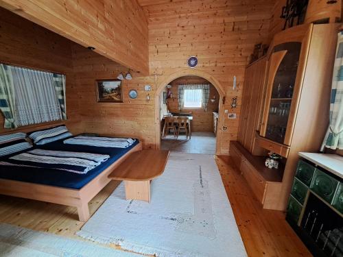 Postel nebo postele na pokoji v ubytování FERIENHAUS Sonnenschein Spielberg Redbullring