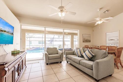 Imagen de la galería de 1395 Marco Island, en Marco Island