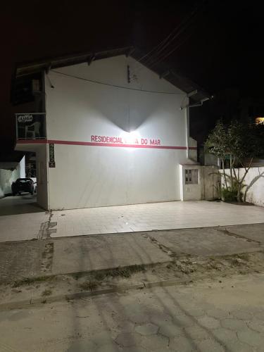 Bangunan di mana terletaknya rumah percutian
