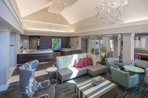 Ruang duduk di Residence Inn by Marriott Amelia Island