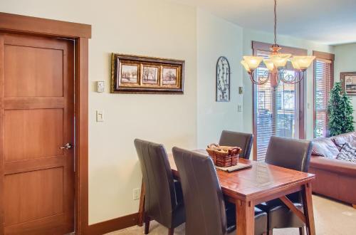 Posezení v ubytování Stonegate Resort Unit A102