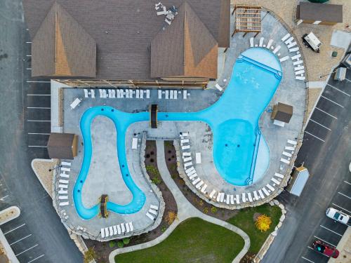 Бассейн в Pvt Hot Tub, Cmty Amenities, Indoor & Outdoor Pools, Table Rock Views, Free Tickets или поблизости