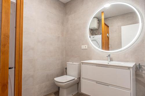 Ένα μπάνιο στο Apartamento a 3 min playa Canteras