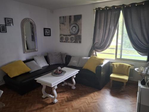 proche de la cité de l'espace