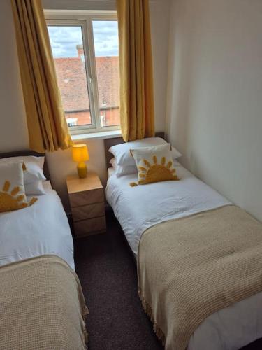 Katil atau katil-katil dalam bilik di Top Floor Penthouse suite Near NEC BHX HS2