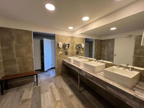 Viajero Calafate Hostelにあるバスルーム