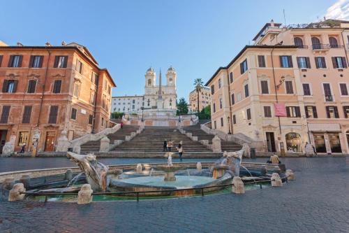 TownHouse by the Spanish Steps