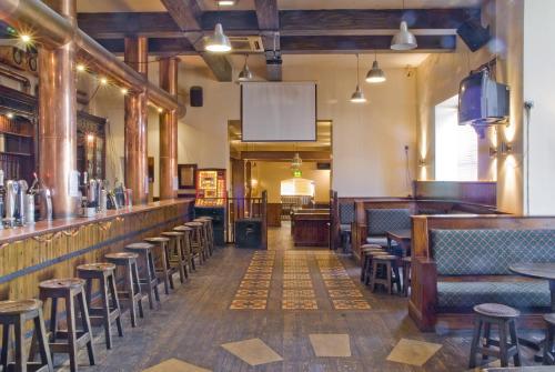 Ο χώρος του lounge ή του μπαρ στο Norbreck Castle Hotel & Spa