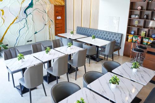 Posezení v ubytování Gonzales Hotel