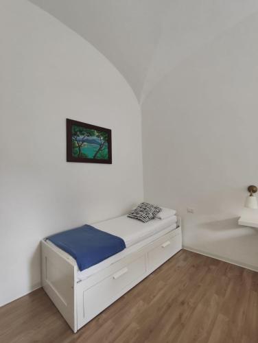 Don Carlo City Center Apt