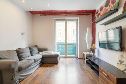 Kochanowskiego City Centre Apartment by BookingHost