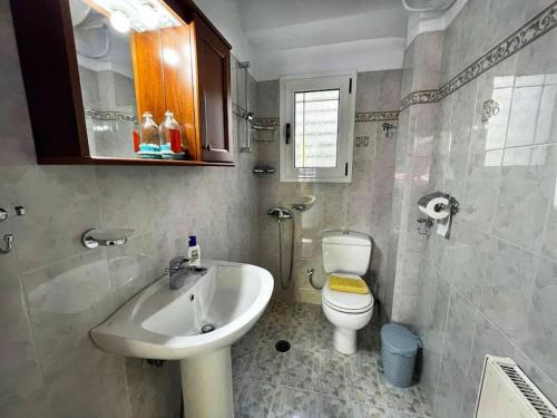 Cosy Apartment with Garden 5 min from metro