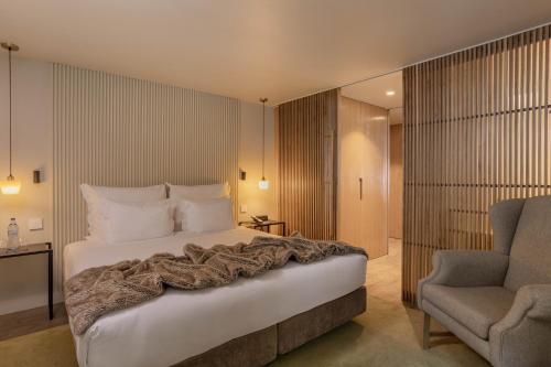 Katil atau katil-katil dalam bilik di Memmo Príncipe Real, a Member of Design Hotels