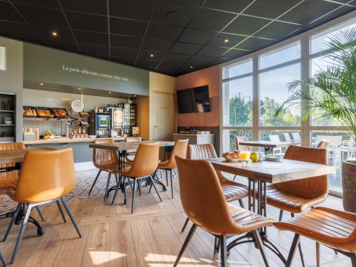 Εστιατόριο ή άλλο μέρος για φαγητό στο B&B HOTEL Clermont-Ferrand Nord Riom