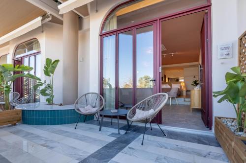 Leisure Escape with a sea view by Salt Apartmentsにあるバルコニーまたはテラス